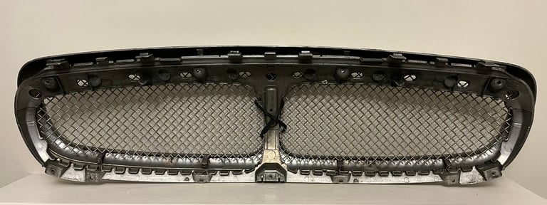 Jaguar X Type 2001-2007 (Pre-Facelift) Mesh Chrome Grille