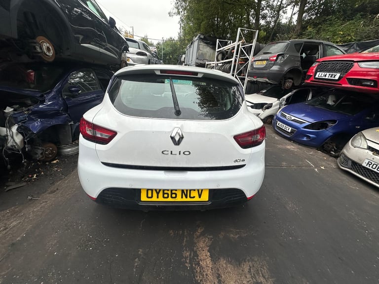 RENAULT CLIO 2016 1.5 DIESEL BREAKING 