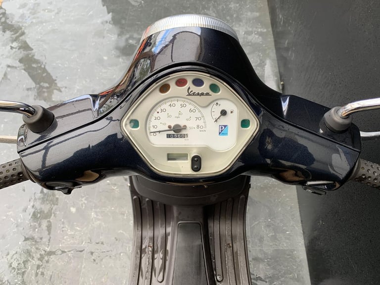 PIAGGIO VESPA LX50 PROJECT SCOOTER 50cc 2 STROKE HPI CLEAR