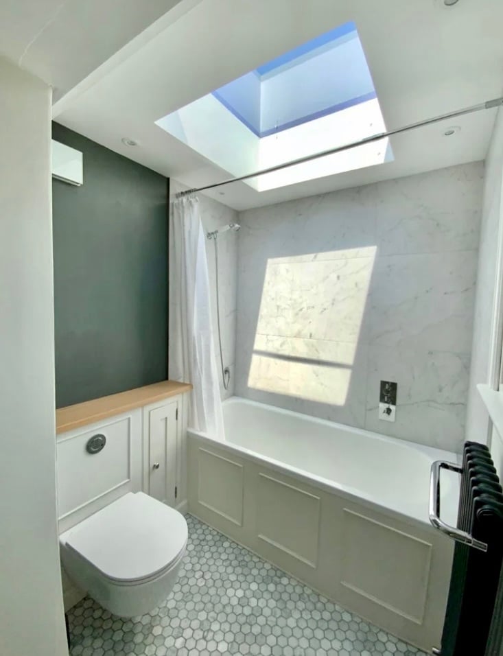 SUPERB, FURNISHED SEA VIEW APARTMENT