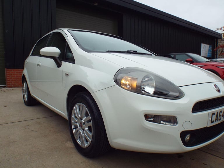 2014 Fiat Punto 1.2 Easy Euro 6 5dr HATCHBACK Petrol Manual