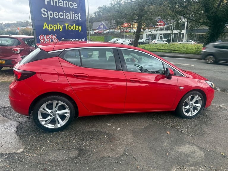 2017 Vauxhall Astra 1.4i 16V SRi 5dr HATCHBACK PETROL Manual