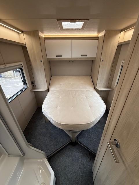 Auto-Trail F-Line F74 DIESEL MANUAL 2021/21