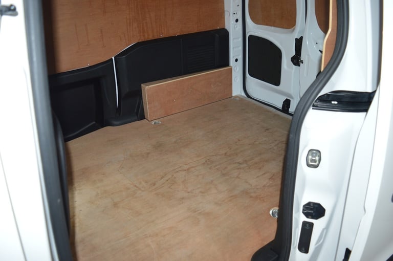 2016 Peugeot Partner 850 1.6 HDi 92 Professional ONLY 5000 MILES Van  Diesel Manual