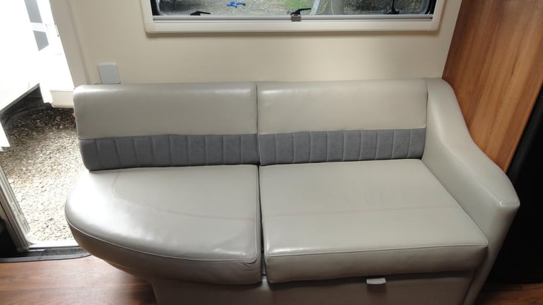 Fifth Wheel Co Celtic Rambler 5th wheel trailer