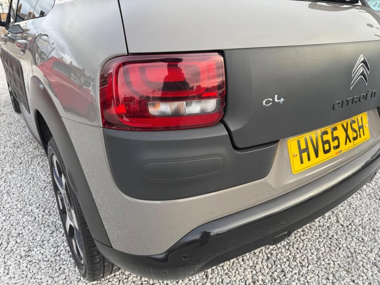 2015 Citroen C4 Cactus 1.6 BlueHDi Flair Hatchback 5dr Diesel Manual Euro 6 (s/s) (100 ps) HATCHB...