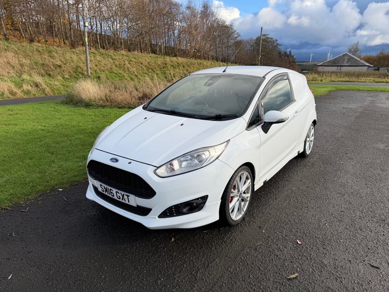2016 Ford Fiesta 1.5 TDCi Sport Van CAR DERIVED VAN Diesel Manual