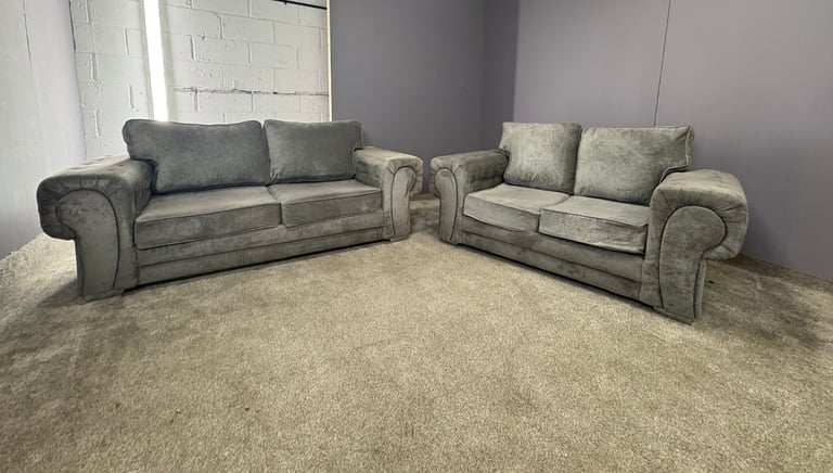 Grey Verona 3 seater and 2 seater sofa set DELIVERY AVAILABLE!