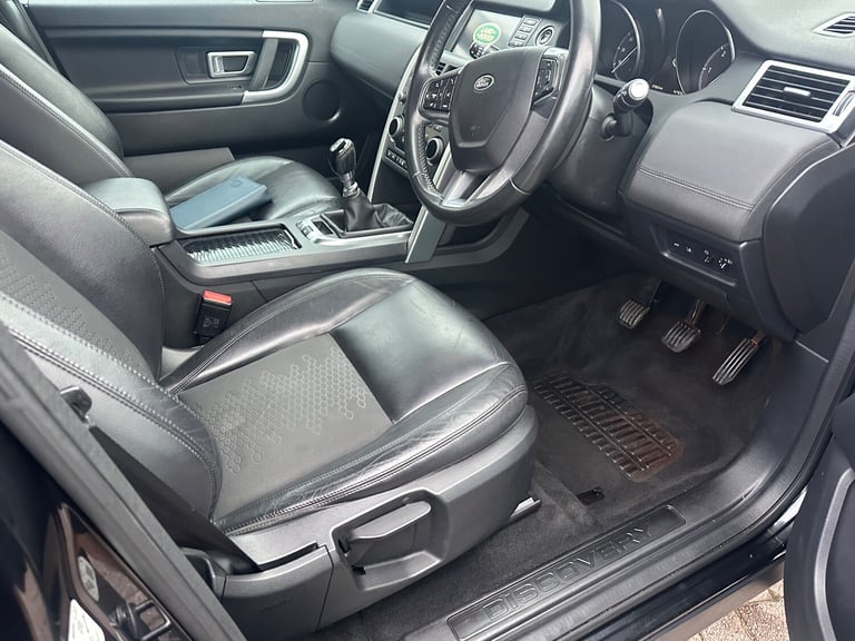 2016 Land Rover Discovery Sport TD4 SE TECH 5-Door Diesel