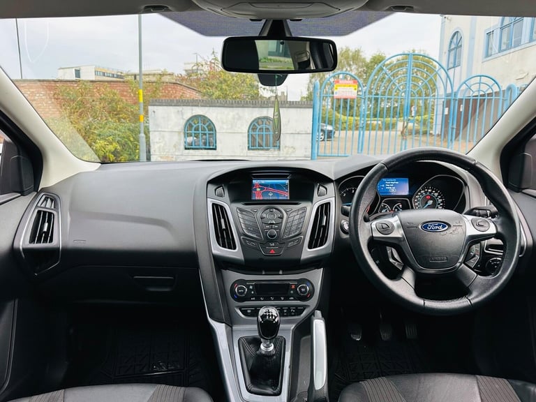 2011 Ford Focus 1.6 TDCi Titanium X Euro 5 (s/s) 5dr HATCHBACK Diesel Manual