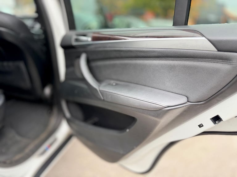 2012 BMW X5 3.0 X5 xDrive30d M Sport ESTATE Diesel Automatic