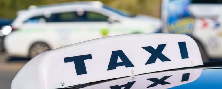 image for Hire taxi on low rates near Gatwick or Airport transfers | Local taxi or long ride 