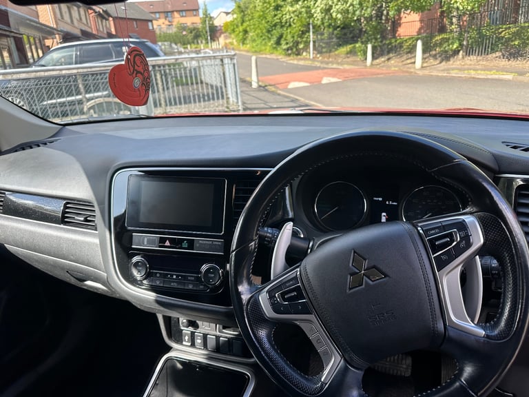 Mitsubishi, OUTLANDER, Estate, 2018, Other, 2360 (cc), 5 doors