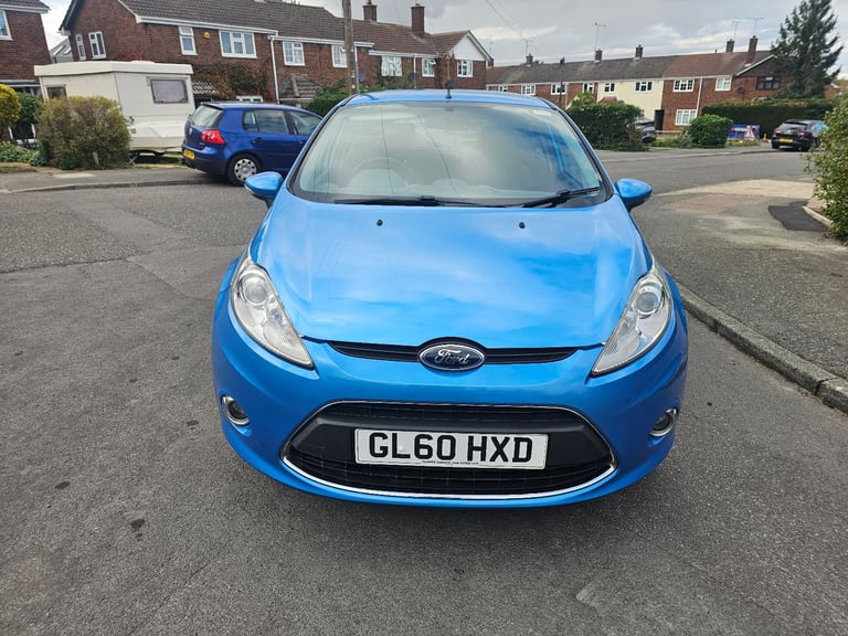 fiesta 1.4 zetec NEW RE.CON ENGINE 98K WITH RECEIPT LONG MOT JUNE 26 NEW CLUTCH 2KEYS drives perfe