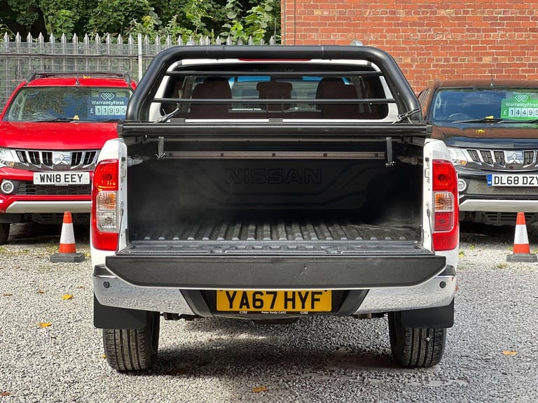 2018 Nissan Navara 2.3 dCi Tekna 4WD Euro 6 (s/s) 4dr PICK UP Diesel Manual
