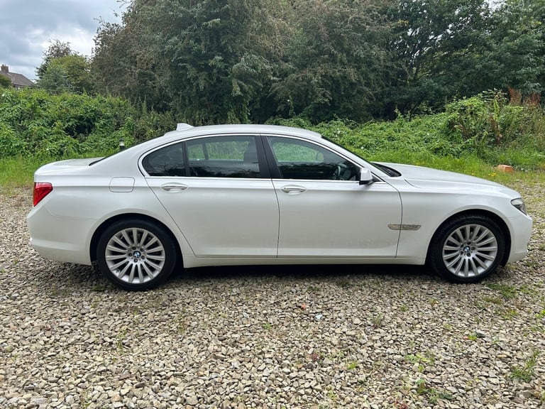 2012 BMW 7 Series 730d SE 4dr Auto SALOON Diesel Automatic