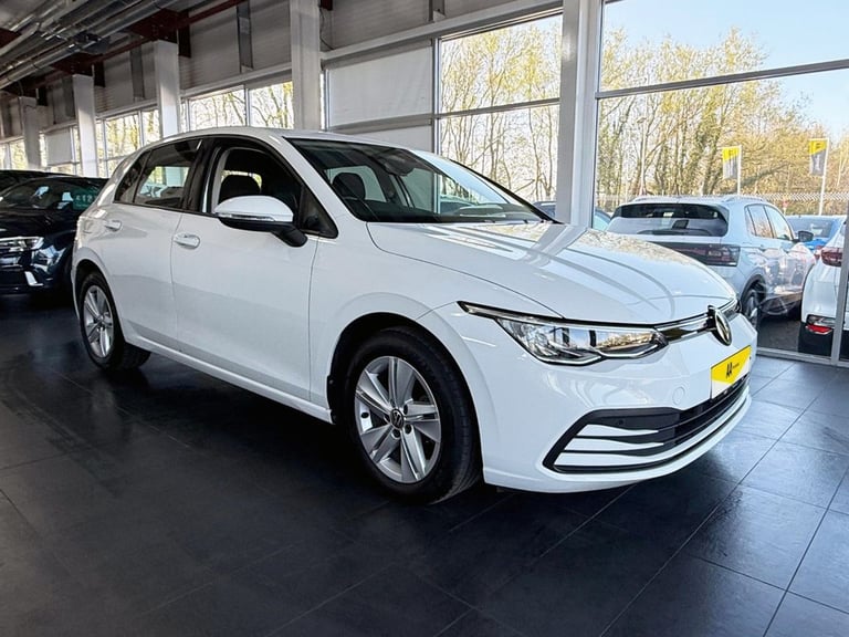 2022 Volkswagen Golf 1.5 TSI Life Hatchback 5dr Petrol Manual Euro 6 (s/s) (150 ps) 1 OWNER FROM ...