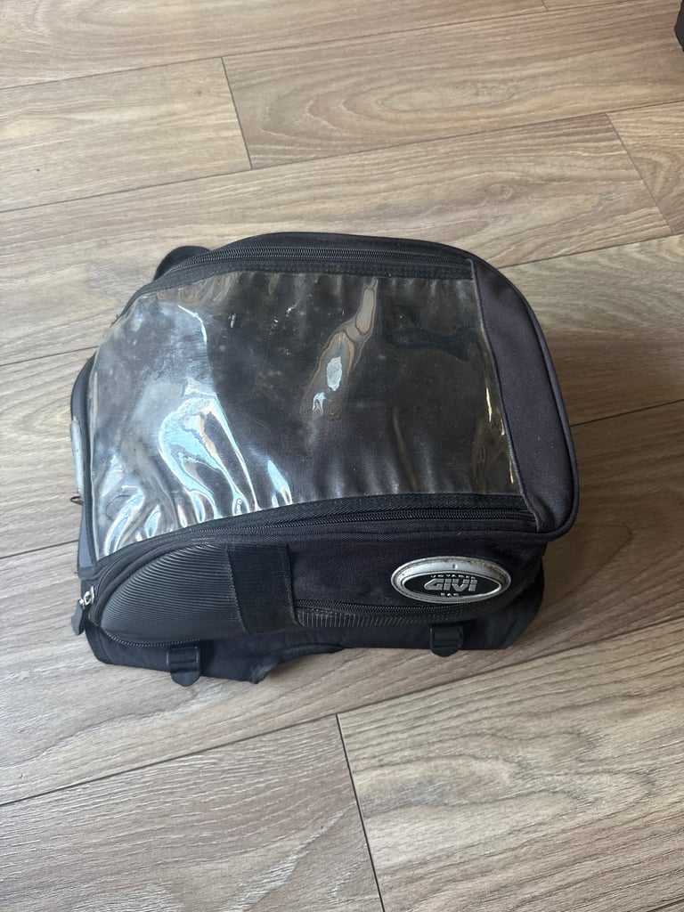 GIVI Voyager Tank Bag