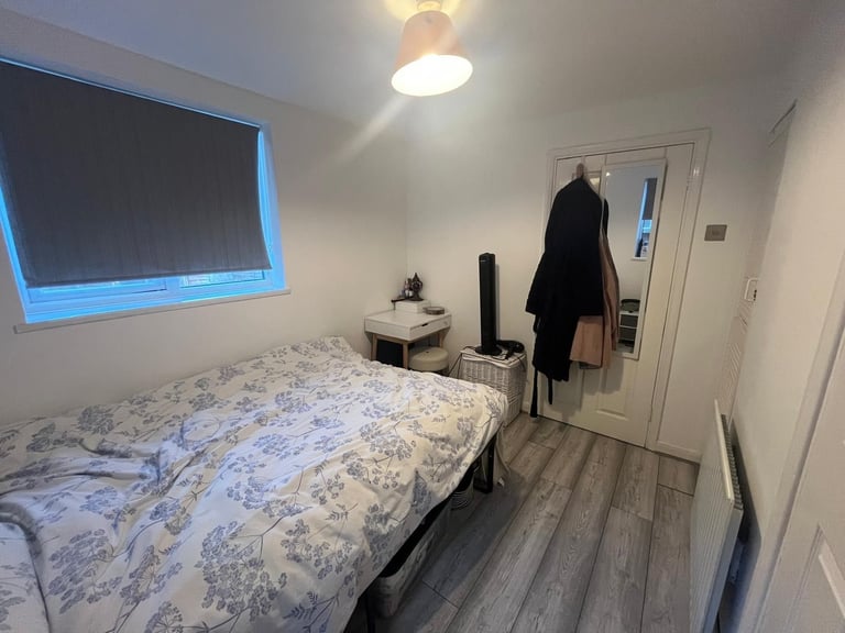 NEW STUDIO FLAT WITH GARDEN FOR RENT IN E17 LOCATED 5 MINS WALK TO STATION