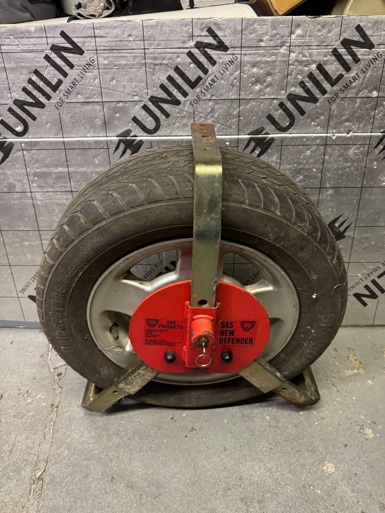 Sas Defender heavy duty wheel clamp lock caravan trailer motorhome