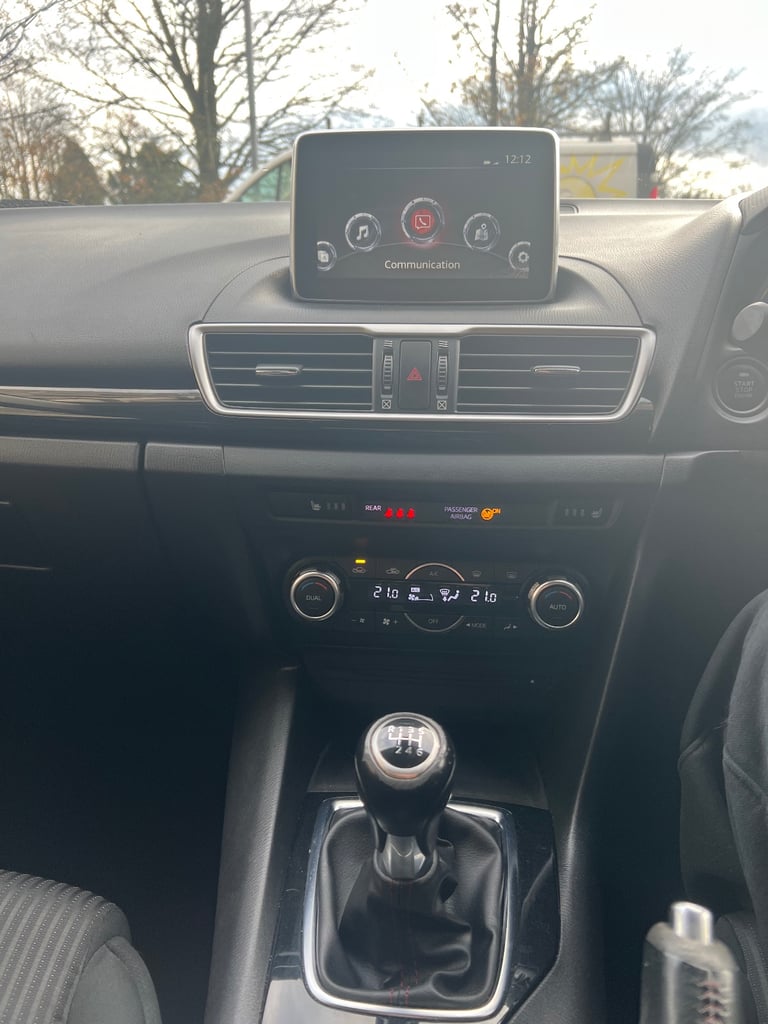 Mazda, 3, Saloon, 2014, Manual, 2191 (cc), 4 doors