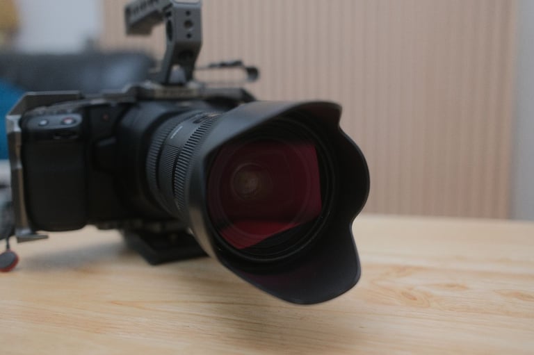 Blackmagic Pocket Cinema Camera 6K (EF Mount) - Tilta Cage + Sigma 18–35mm
