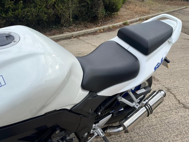 2007 57 SUZUKI SV1000S SPORTS TOURING SV 1000 SV1000 WHITE 19k MILES NEW MOT