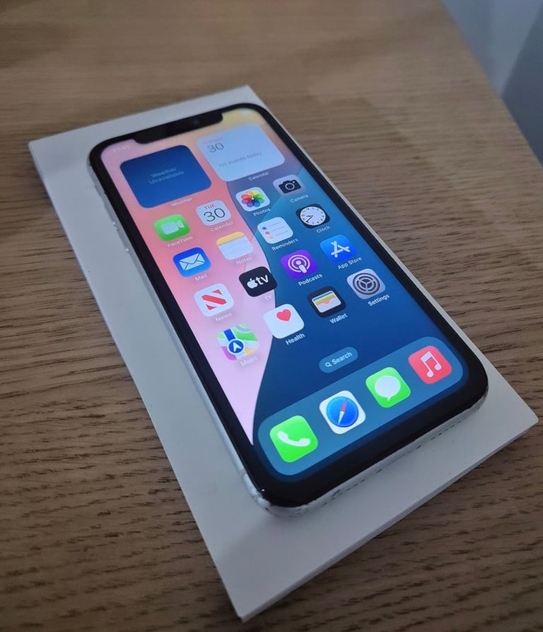 IPHONE 11 - 64GB - UNLOCKED