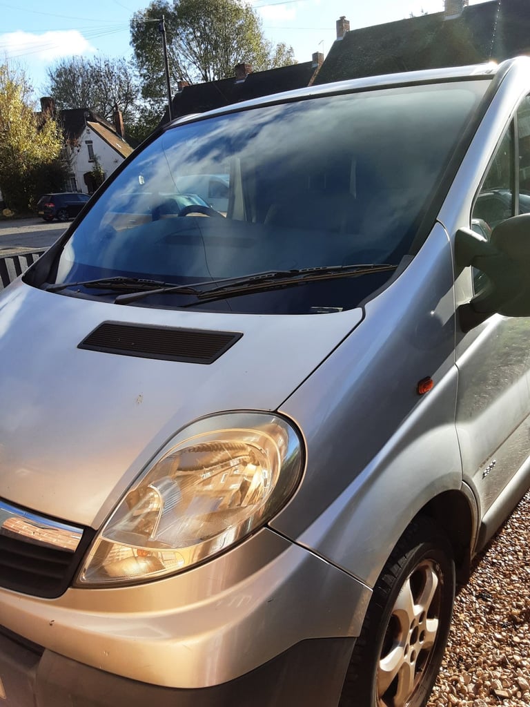 Vauxhall, VIVARO, MPV, 2007, Manual, 1995 (cc), 5 doors MINI BUS