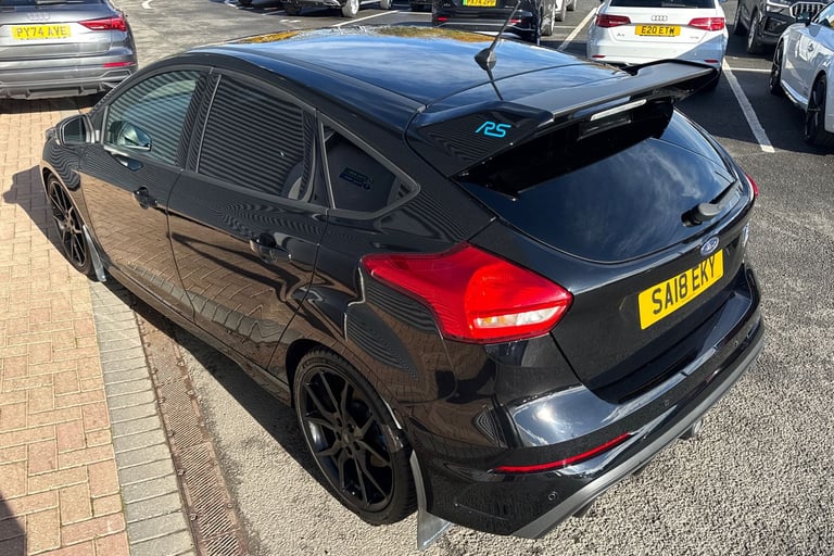 2018 Ford Focus 2.3T EcoBoost RS Hatchback 5dr Petrol Manual AWD Euro 6 (s/s) (350 ps) Hatchback ...