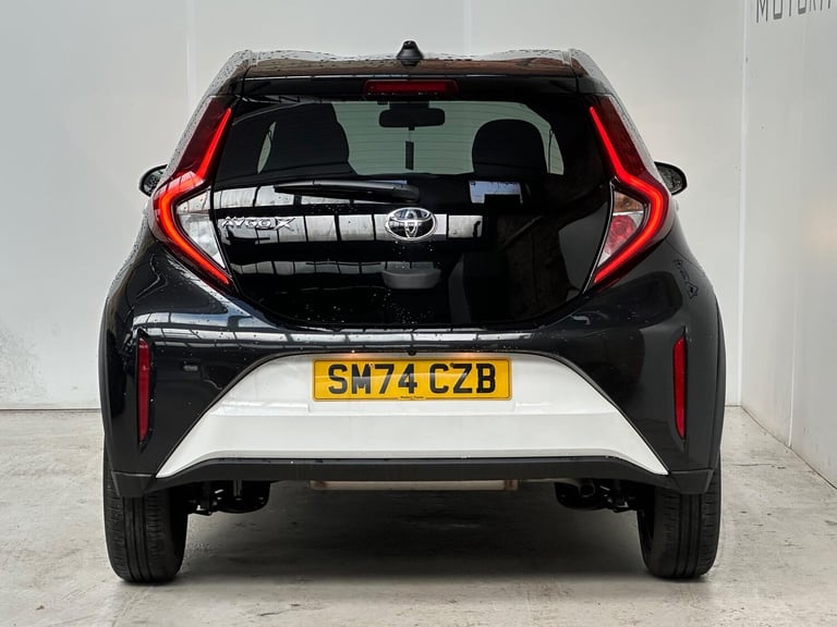 2024 Toyota Aygo X 1.0 VVT-i Edge 5dr HATCHBACK PETROL Manual