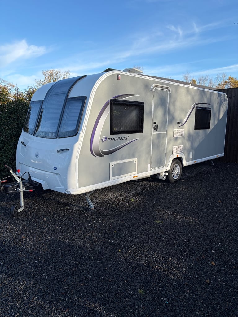 Bailey Phoenix + 650 2023