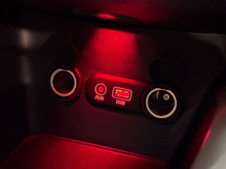 2016 Kia Ceed 1.6 CRDi 2 DCT Euro 6 (s/s) 5dr HATCHBACK Diesel Automatic