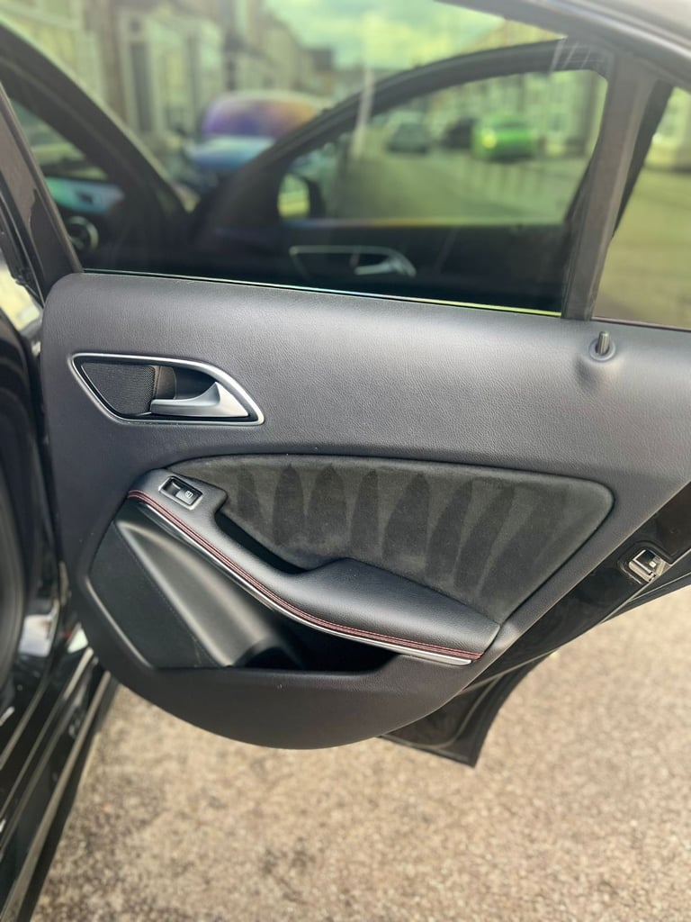 Mercedes-Benz, A CLASS, Hatchback, 2016, Manual, 1461 (cc), 5 doors