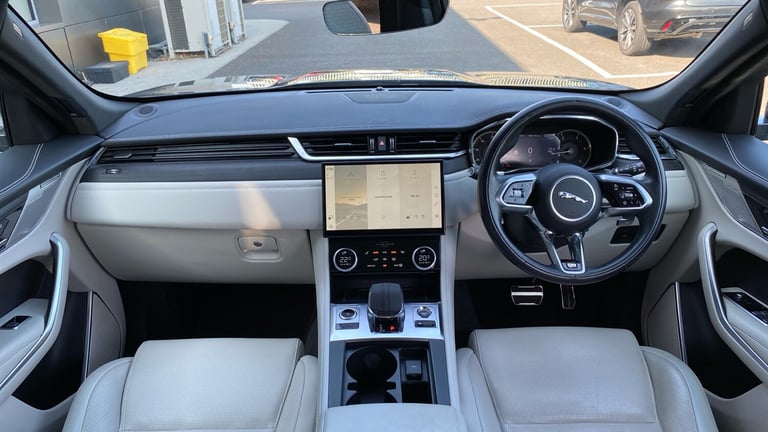 2022 Jaguar F-Pace 3.0 D300 R-Dynamic HSE 5dr Auto AWD ESTATE DIESEL Automatic