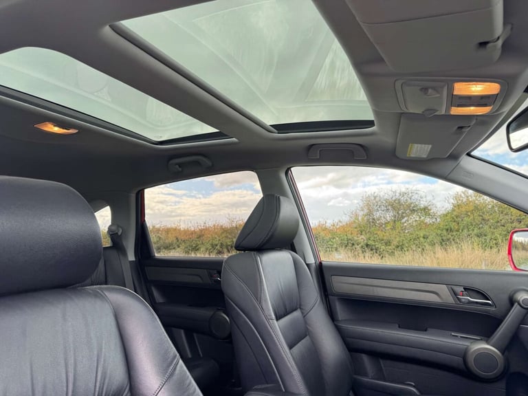 2011 Honda CR-V 2.0 CR-V EX i-VTec Auto 4WD 5dr SUV Petrol Automatic