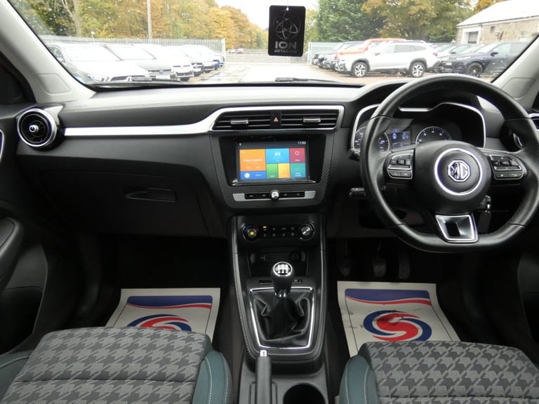 2018 MG MG ZS 1.5 VTi-TECH Excite SUV 5dr Petrol Manual 106 bhp HATCHBACK Petrol Manual