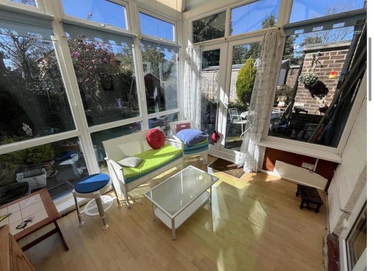 2 bedroom house for rent 