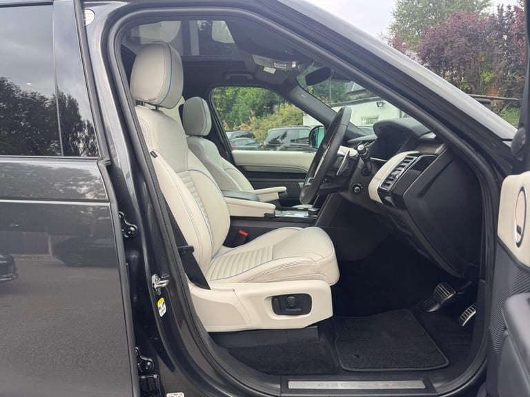 2019 Land Rover Discovery 3.0 SD V6 HSE SUV 5dr Diesel Auto 4WD Euro 6 (s/s) (306 ps) ESTATE Dies...