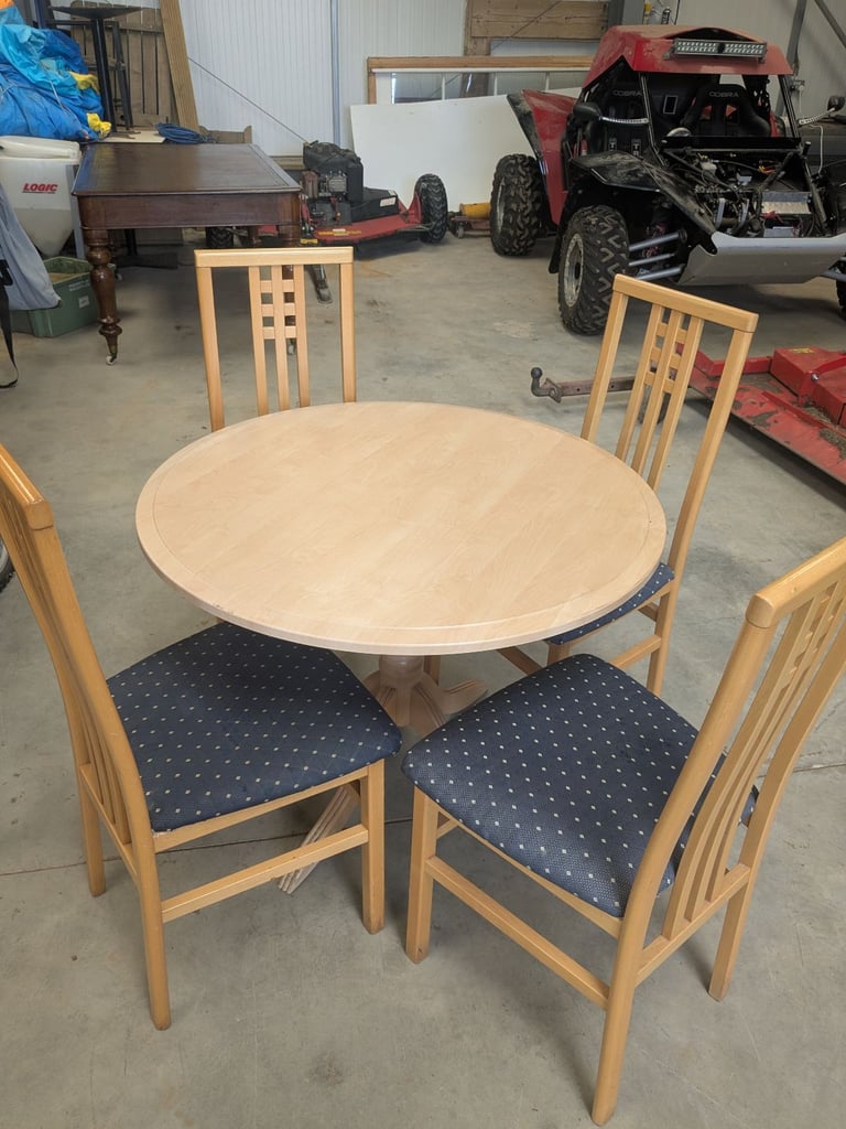 image for Kitchen table with four chairs