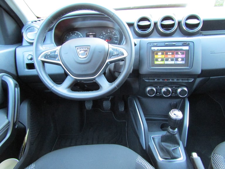 2019 Dacia Duster 1.2 TCe PRESTIGE EURO 6 (s/s) 5DR 6 SPEED MANUAL LEFT HAND DRIVE SUV Petrol Manual