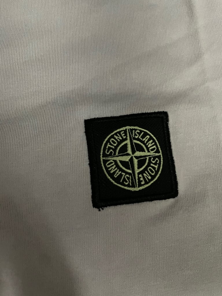 Stone island t shirt lilac 