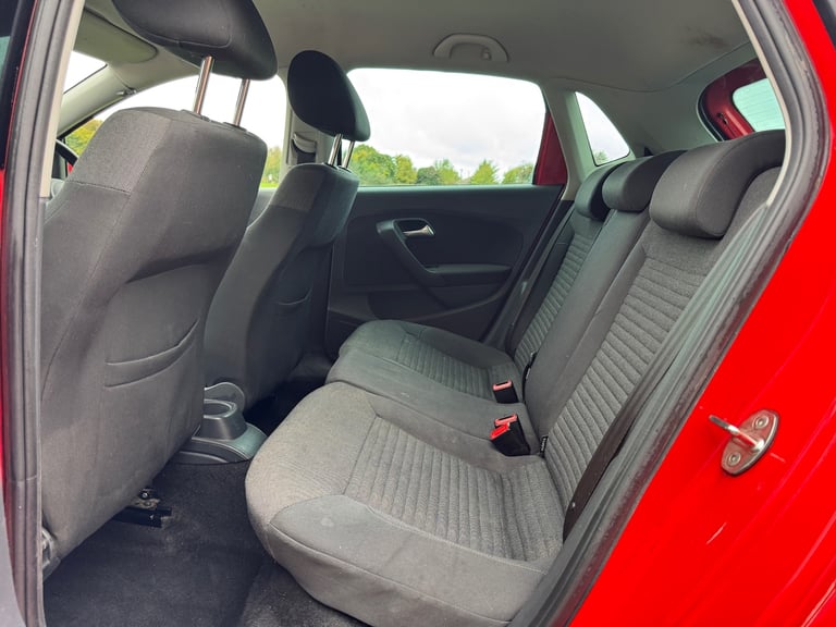 VOLKSWAGEN POLO 1.2 MATCH 60 MANUAL 5DR HATCHBACK 2014 [14] RED