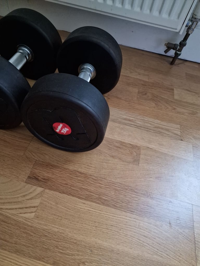 image for BRAND NEW 25kg Dumbbell set 2x - BodyMax Pro V4 PU Commercial Dumbbells 