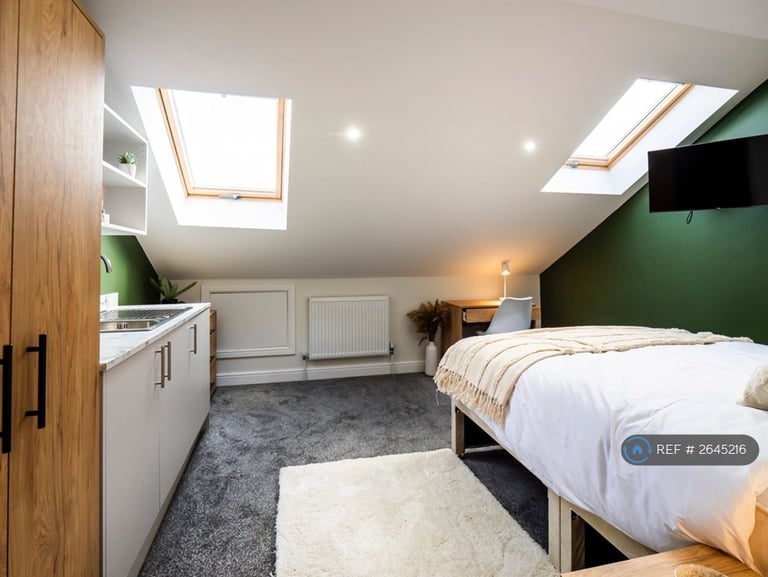 1 bedroom in Balfour Road, Portsmouth, PO2 (#2645216)