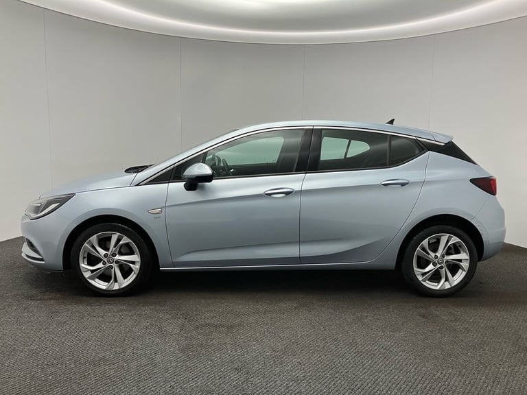 2019 Vauxhall Astra 1.6 CDTi 16V 136 SRi Nav 5dr Hatchback Manual
