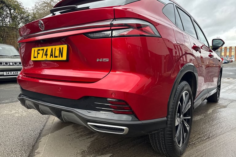 2025 MG MG HS 106290 Hatchback Petrol Manual