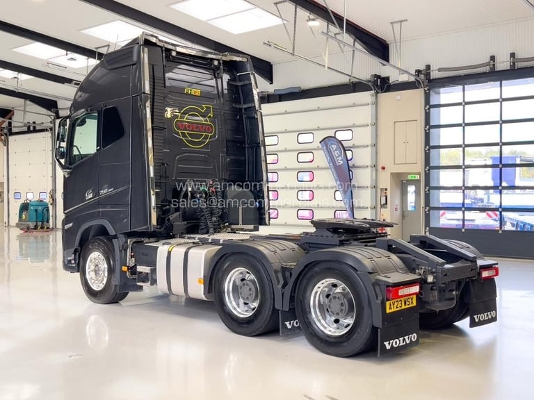 Volvo FH750 6x4 120t 3.2wb hub reduction double drive,i shift engine brake