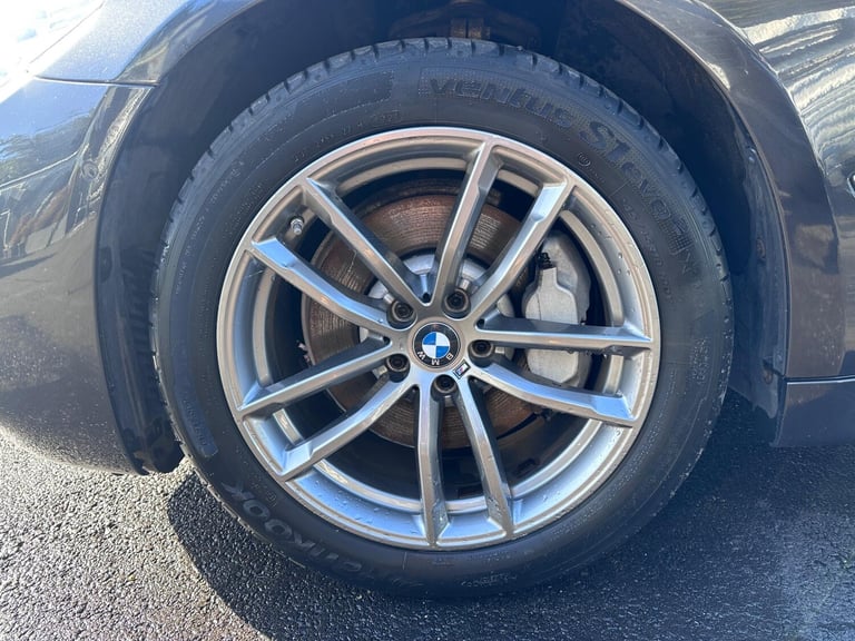 2019 BMW 5 Series 3.0 530d SE Auto xDrive Euro 6 (s/s) 4dr SALOON Diesel Automatic