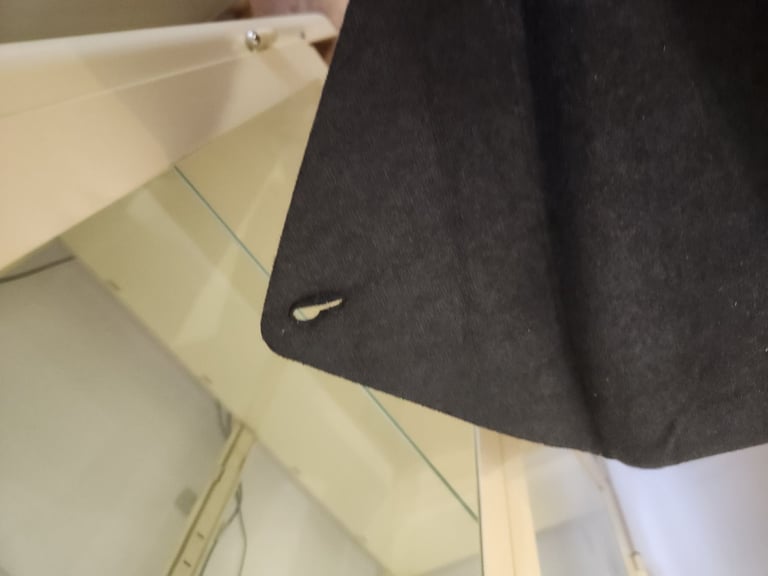 2019 (68 reg) nissan juke parcel shelf.